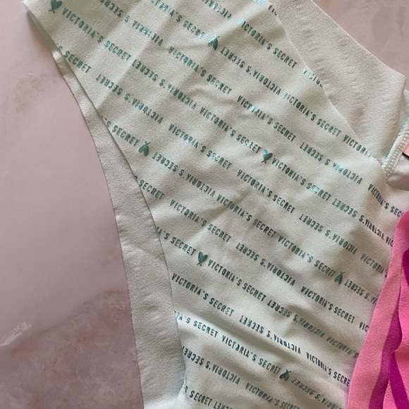 Victoria Secret Underwear panties - Picture 8 of 17